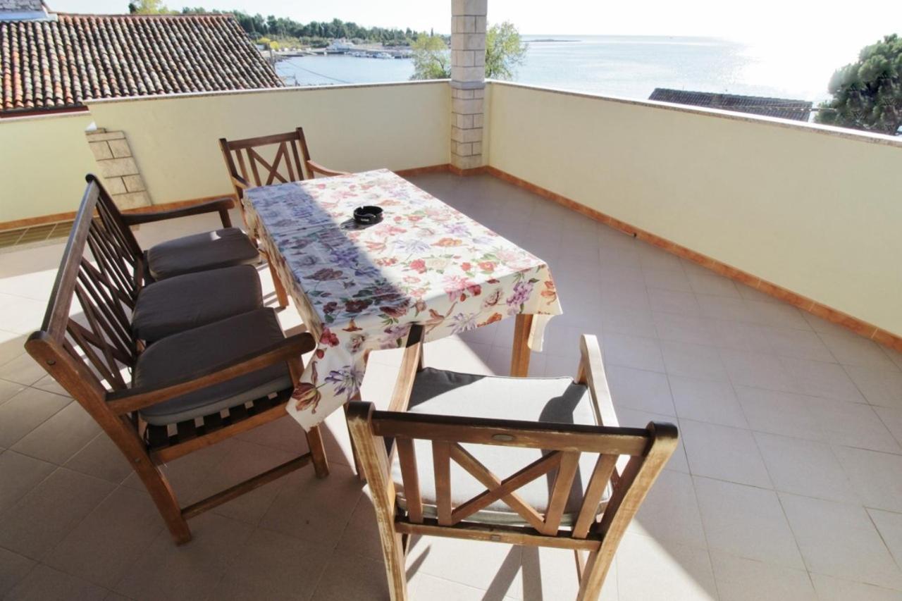 Apartments Zambratija With Sea View Exteriér fotografie