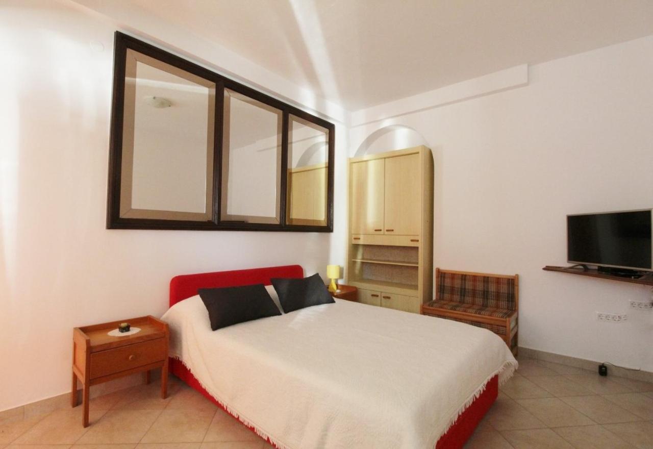 Apartments Zambratija With Sea View Exteriér fotografie