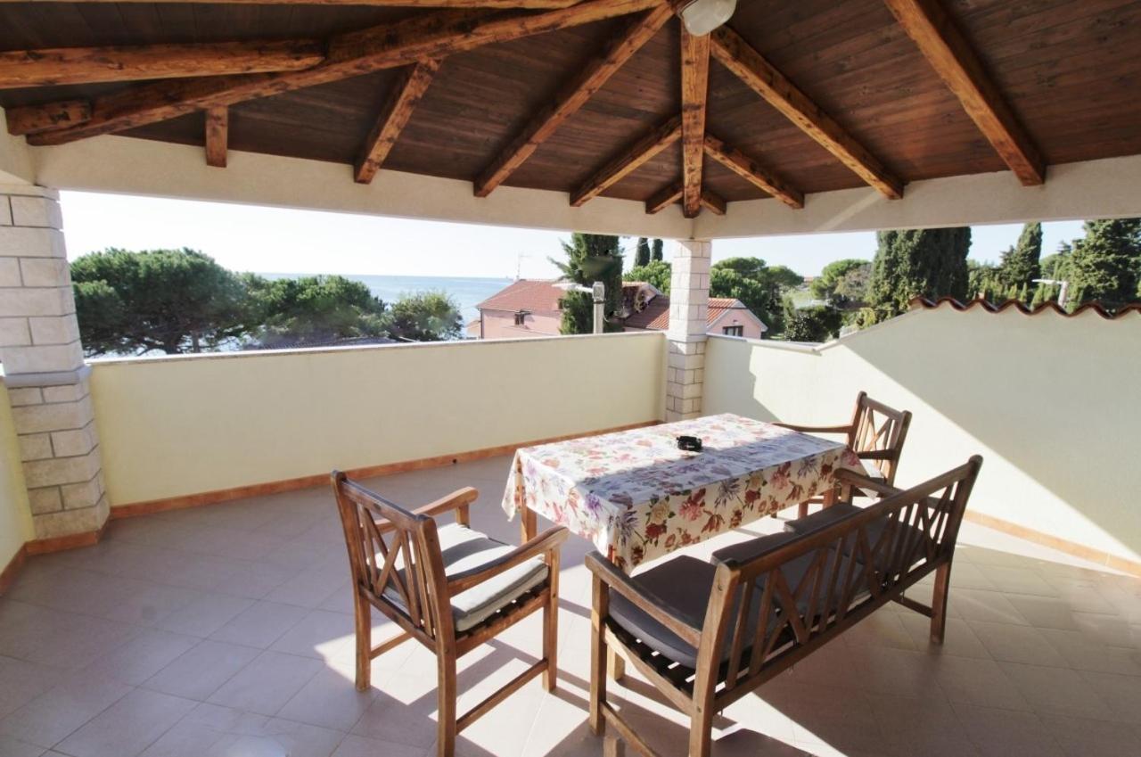 Apartments Zambratija With Sea View Exteriér fotografie